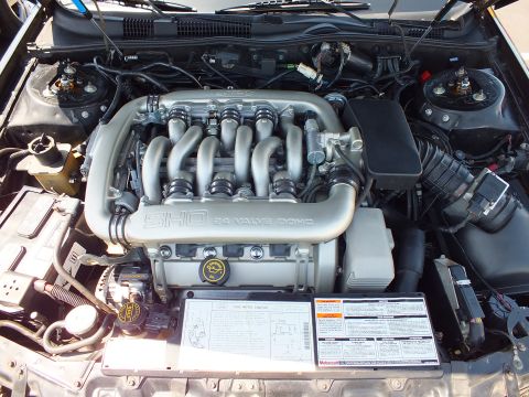Ford SHO 24 Valve DOHC V6 engine with chrome runners and spec decal