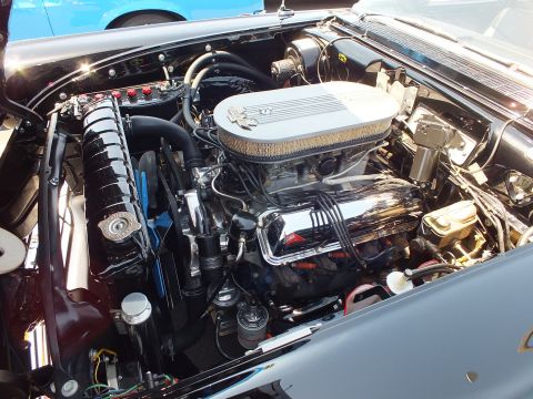 Chromed V8 with finned air cleaner and chrome valve covers in engine bay
