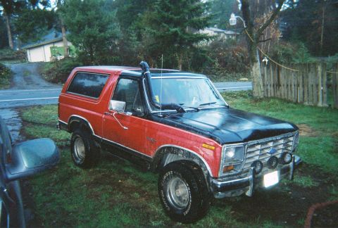 1983 Ford Bronco - sitting in the yard. hopefully a before pic