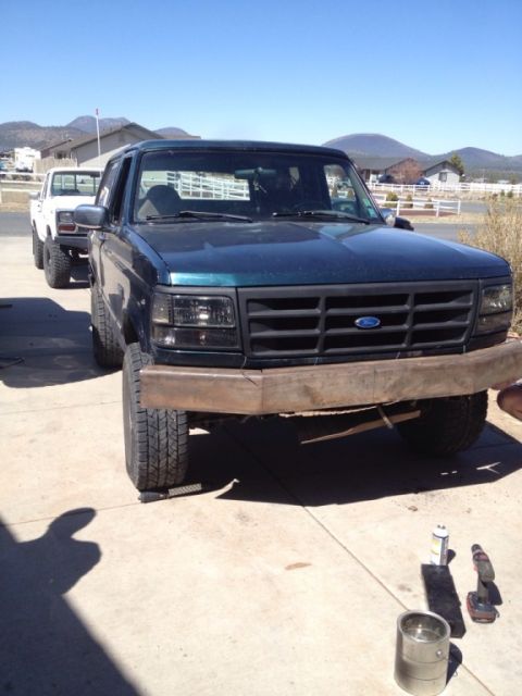 1995 Ford Bronco photo