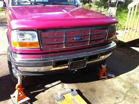 1992 Ford F-150 - Second Powerstroke bumper. Near perfect shape. This is my method of alignment. A floor jack is also used.