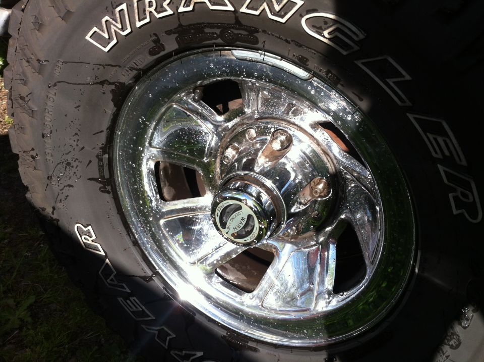 Used WARN hubs. Fully functional for $10.