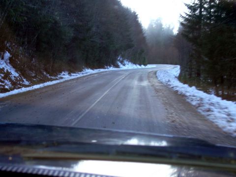 1991 Ford Bronco - Starting to see some snow!