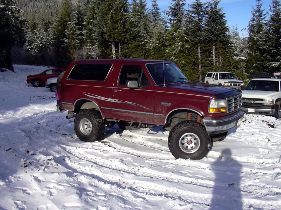 Nathan's ride.  Nice Bronco!