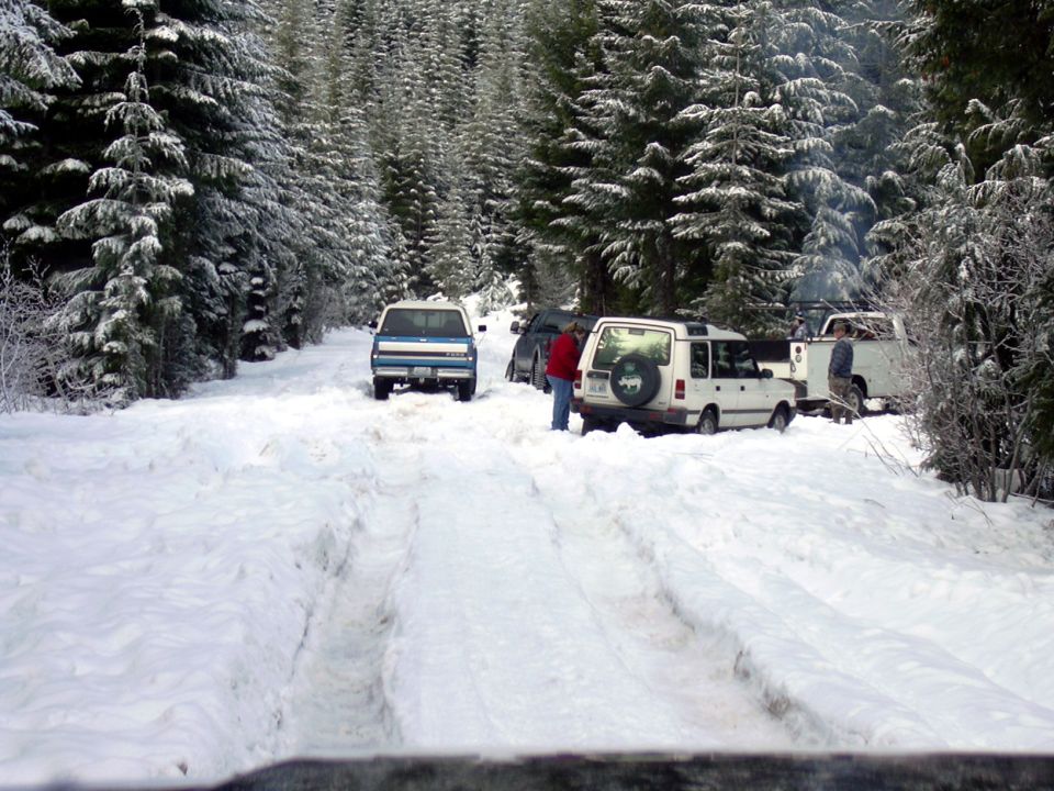 These guys decided to build camp in the road.  I had to tow the blue pickup out with a strap.  Guess they figured if they couldn't make it no one else could?
