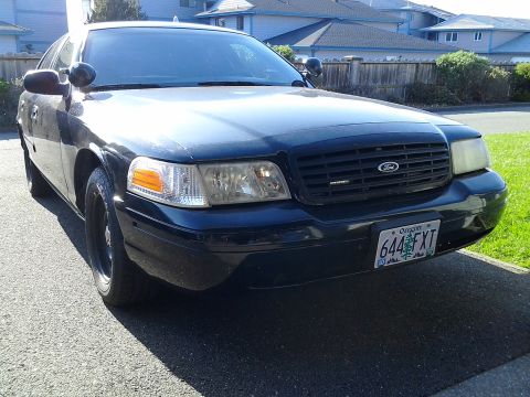 2000 Ford Crown Victoria
