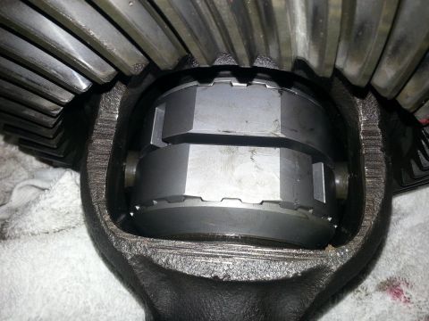 1991 Ford Bronco - This photo shows the internal components of a vehicle's differential, including the ring gear and spider gears.