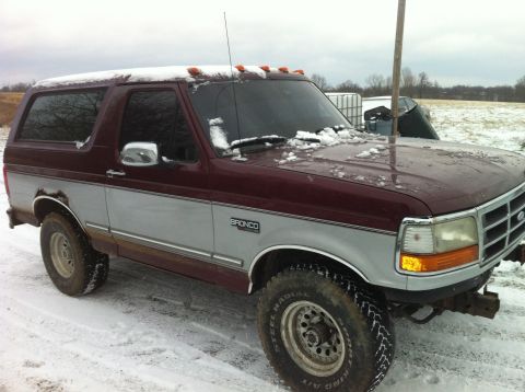 1996 Ford Bronco - 1996 Ford Bronco This was taken shortly after getting it home. Junk Title, Perfect donor truck for the 1992 351 MAF Swap.
