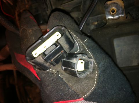 1996 Ford Bronco - MAF sensor/ Intake Sensor connections.