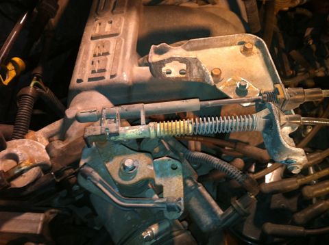 1996 Ford Bronco - Throttle/ TV cables