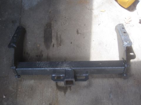 1993 Ford Bronco - This trailer hitch is a part from a vehicle, likely removed for a "part out" sale.