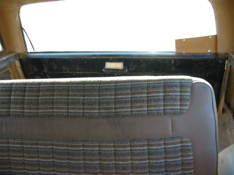1983 Ford Bronco - Backseat...not bolted down.