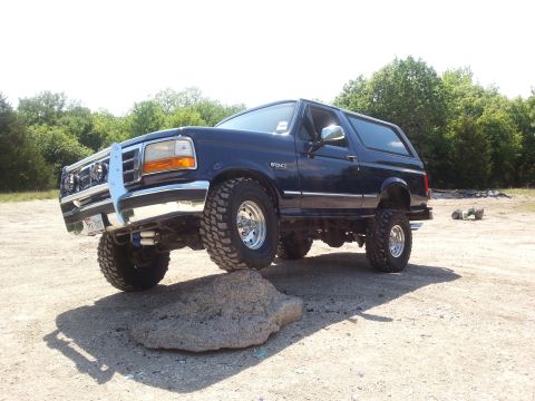 1995 Ford Bronco - This 1995 Ford Bronco navigates an obstacle during a trail run.