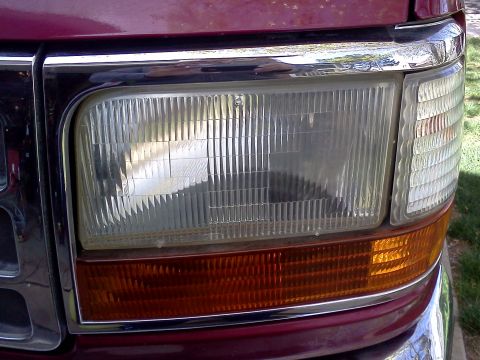 1995 Ford Bronco - Drivers after rubbing compound, polishing compound, and wax