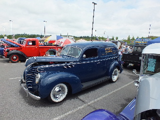 2013 Ford F-100 photo