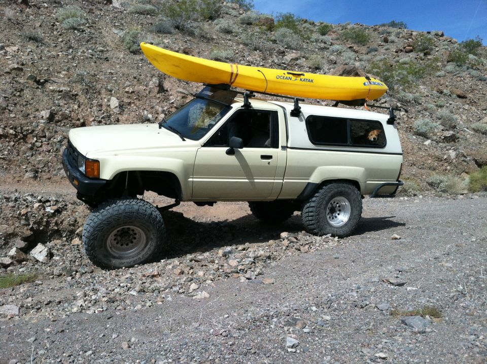 1985 Toyota Pickup/SR5