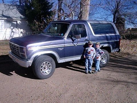1985 Ford Bronco photo