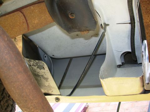 1983 Ford Bronco - The rear rods took a little more effort to bend, but they also fit better than I expected. They started off as the same V-shaped rod that I…