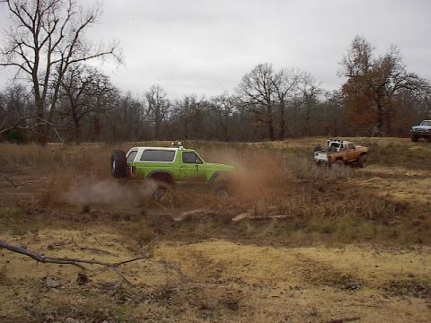 1986 Ford Bronco - Hulk in the mud holes