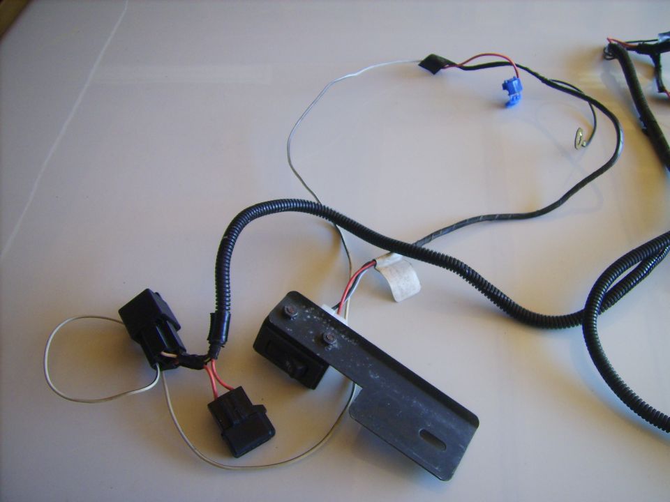 Precision Electrical Products 203-2072 add-on fog light kit