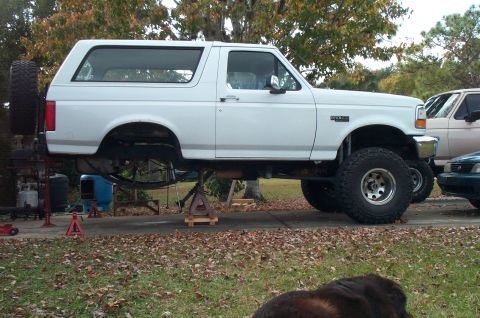 1995 Ford Bronco - 8.8 gone (again)