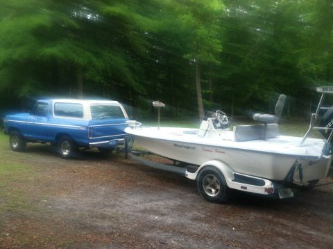1978 Ford Bronco - Bronco Ranger towing my Ranger