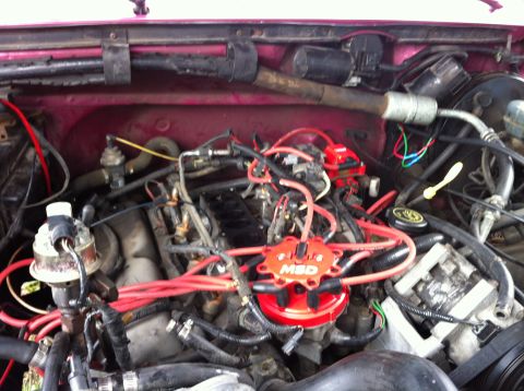 1992 Ford F-150 - Once everything is disconnected from the throttle body and upper plenum, there are 6 bolts around the perimeter of the upper plenum where i…
