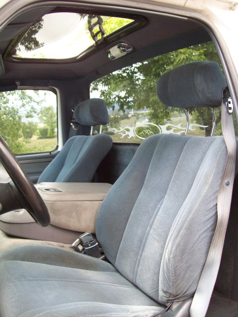 1993 Ford F-150 “Mtn. Bolt”