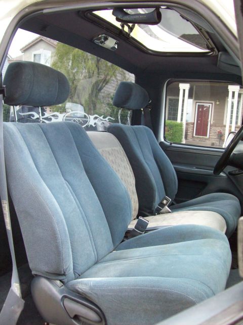 1993 Ford F-150 “Mtn. Bolt”
