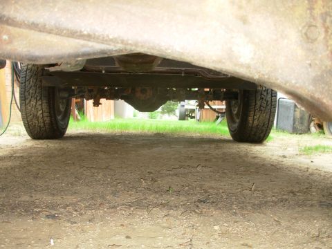 1983 Ford Bronco - Clocking the t-case really paid off, and the skidplate is much flatter even than the NP208's was.