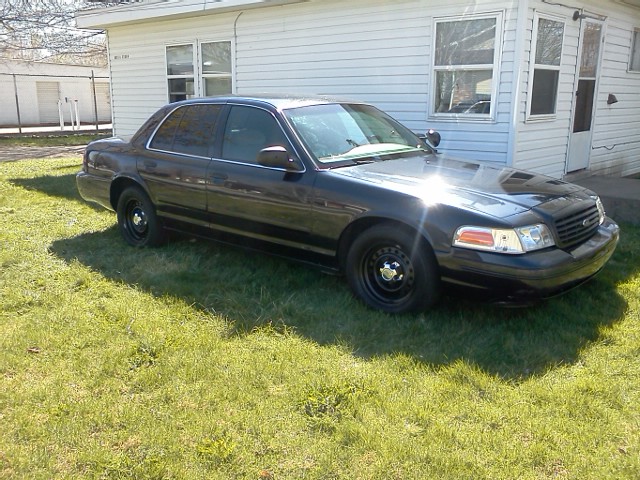 2000 Ford Crown Victoria “Blue Dragon”