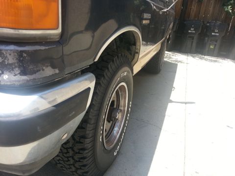 1989 Ford Bronco photo