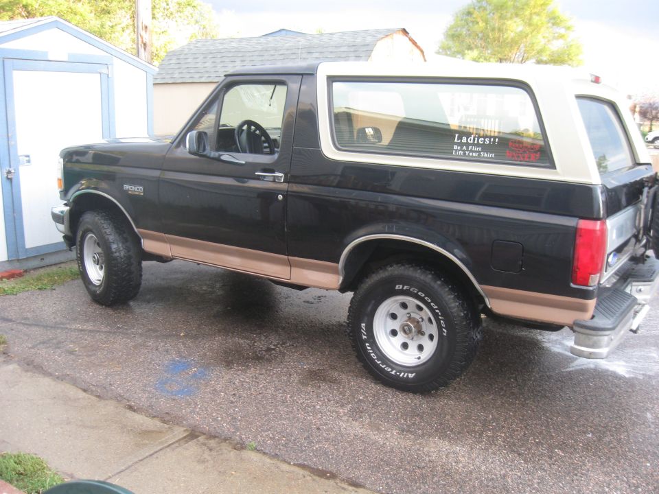 1995 Ford Bronco “Beast”