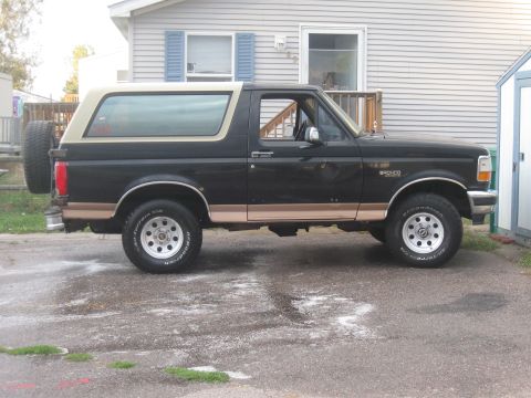1995 Ford Bronco photo