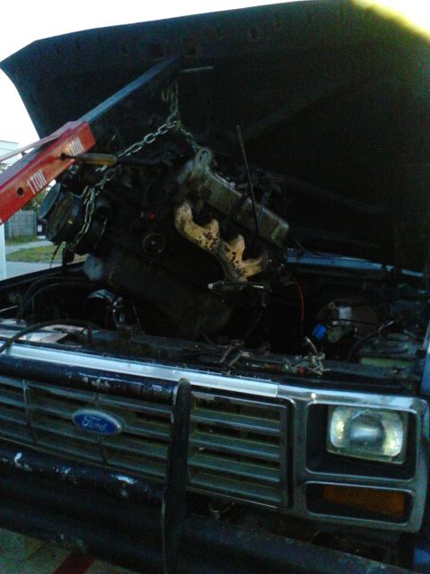 1996 Ford Bronco - Pulling the original motor
