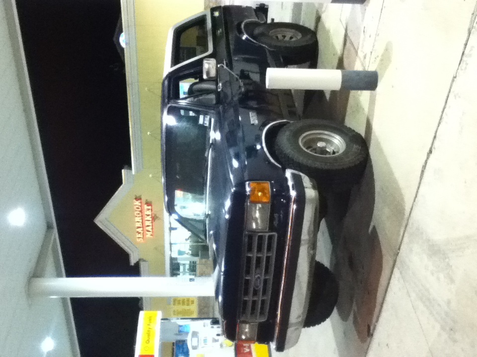 1988 Ford Bronco “Blue”
