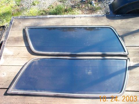 1983 Ford Bronco - Tinted hard top side windows ~ good with rubber seals $10