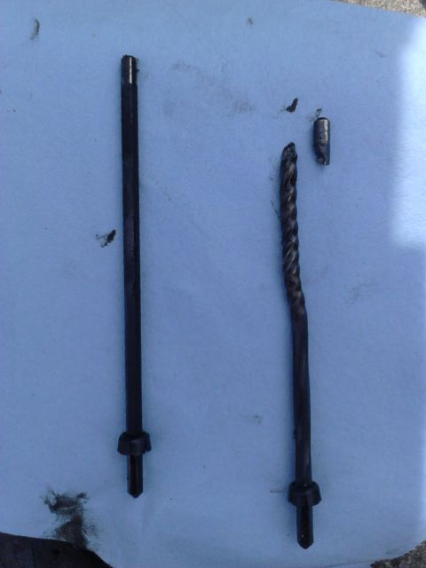 1996 Ford Bronco - Oil pump shaft. how its suppose to look on the left. what mine looked like on the right. twisted over 2 whole turns before breaking