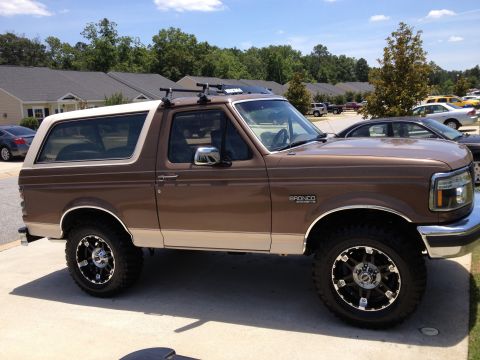 1993 Ford Bronco “Project B”