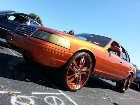 1999 Ford Crown Victoria “Sherry”