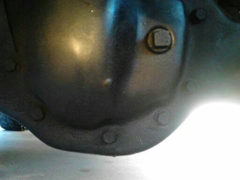 1988 Ford Bronco - Rear differential housing with fill plug visible.