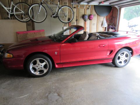 1995 Ford Mustang photo