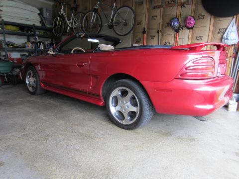 1995 Ford Mustang photo