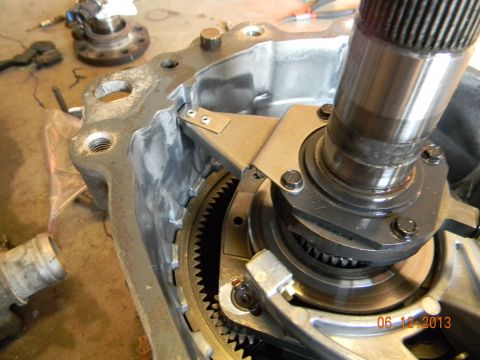 1995 Ford Bronco - assembled the pump arm fix back into the transfer case