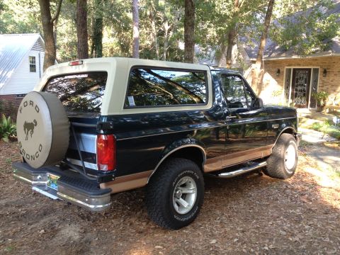 1995 Ford Bronco photo