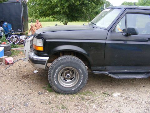 1996 Ford Bronco photo
