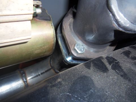 1968 Ford Bronco - Exhaust pipe flange connection with stainless steel bolt.