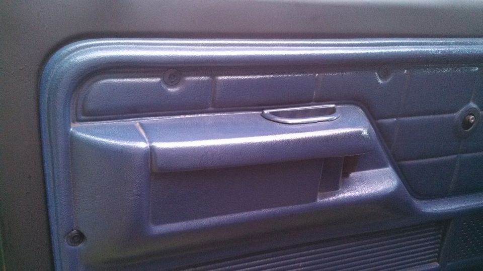 1979 Ford Bronco interior door panel, blue