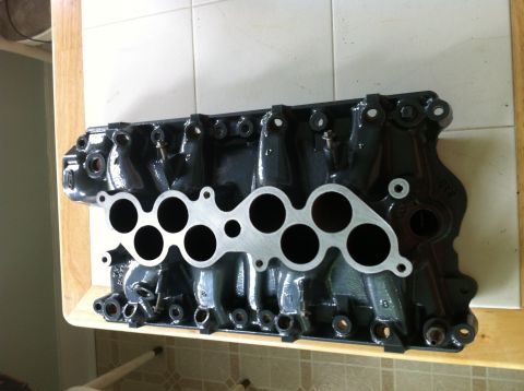 1992 Ford Bronco - This is an engine intake manifold, not a 1992 Ford Bronco.