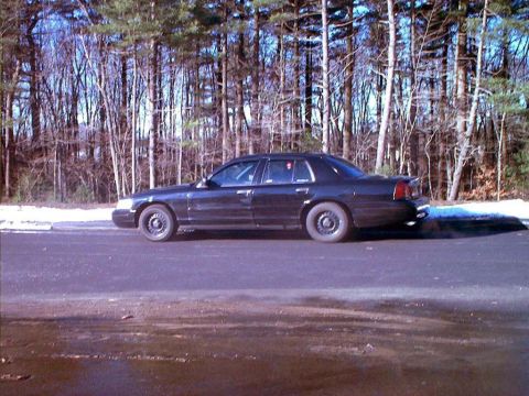 2000 Ford Crown Victoria - 2000 Crown Victoria Sports Interceptor™ Photos and Concept © Copyright 2002 J. Barry All Rights Reserved